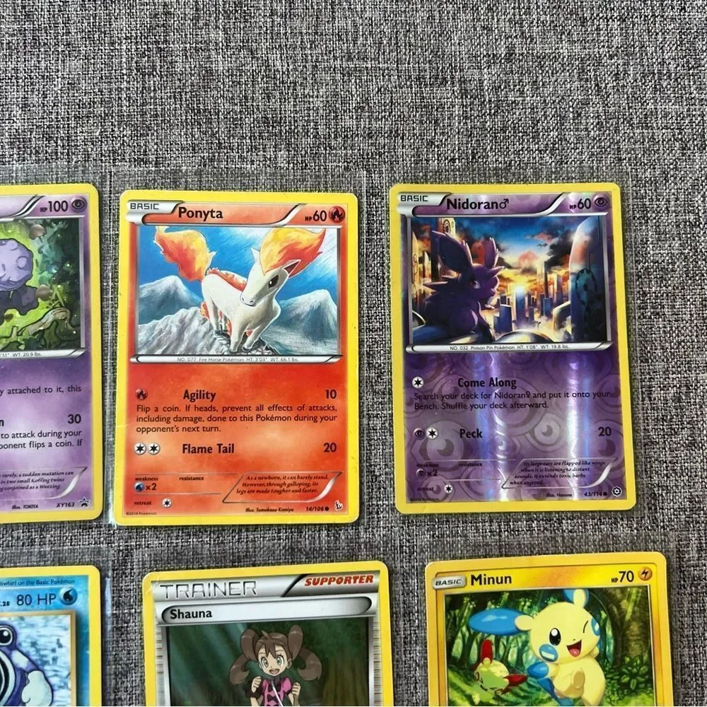 Pokemon Mixed Lot Card Set Bundle of 18 Trading Cards